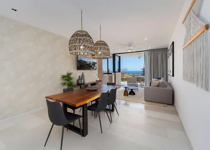 Private And Heated Pool With Arch View New Condo!